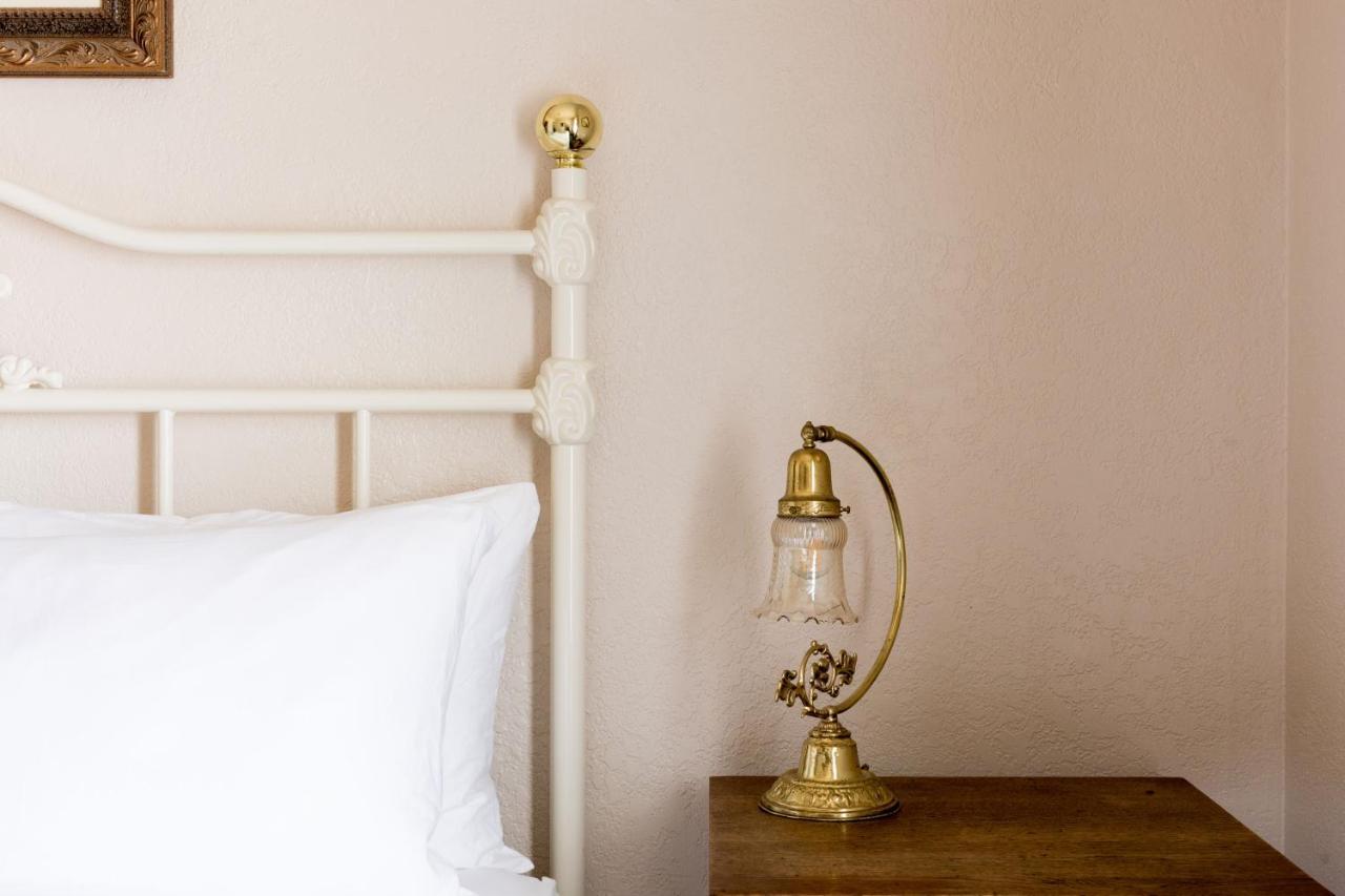The Bishop Hotel Port Townsend Bagian luar foto